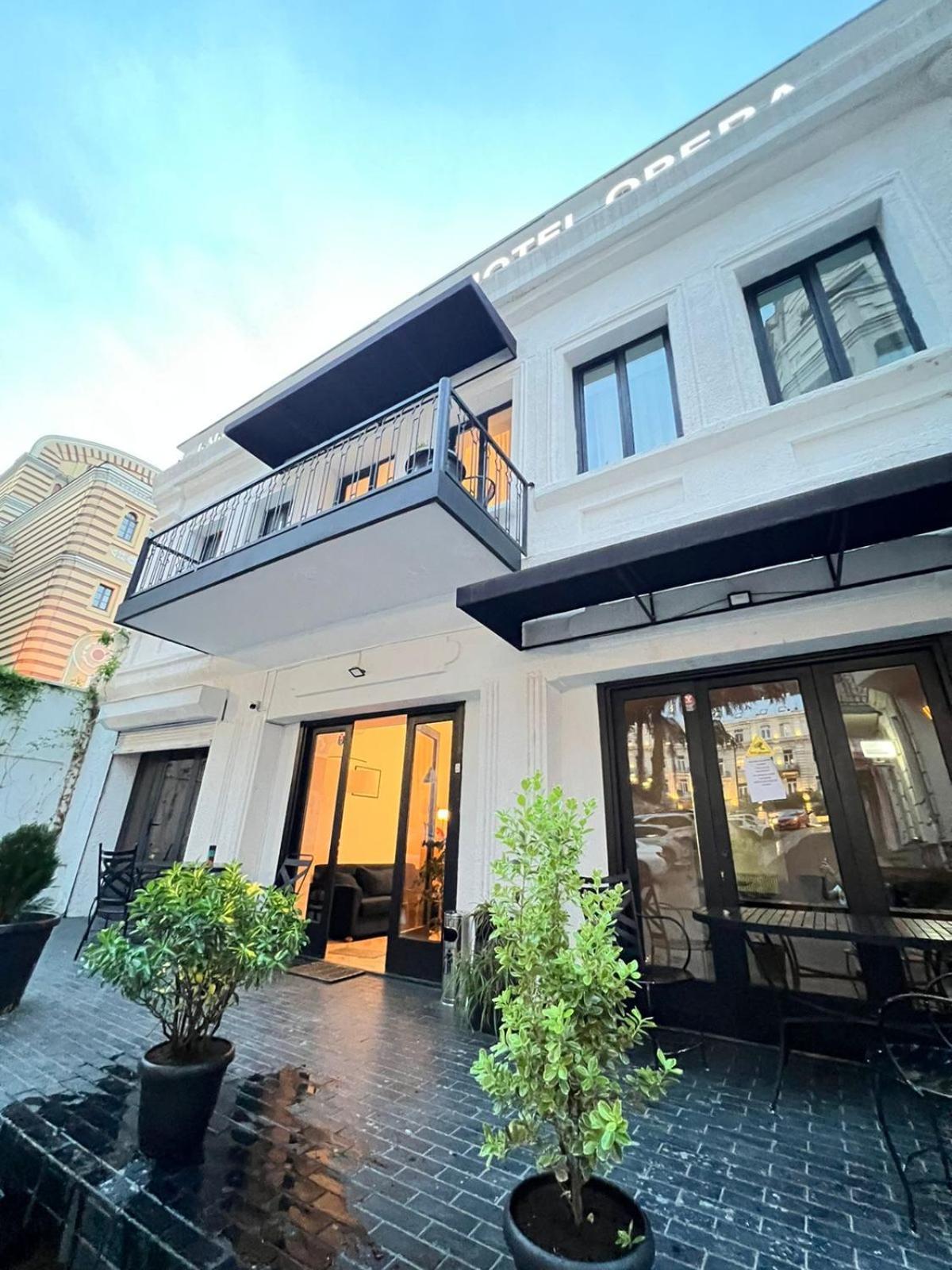 Opera Boutique Hotel ティビリシ エクステリア 写真