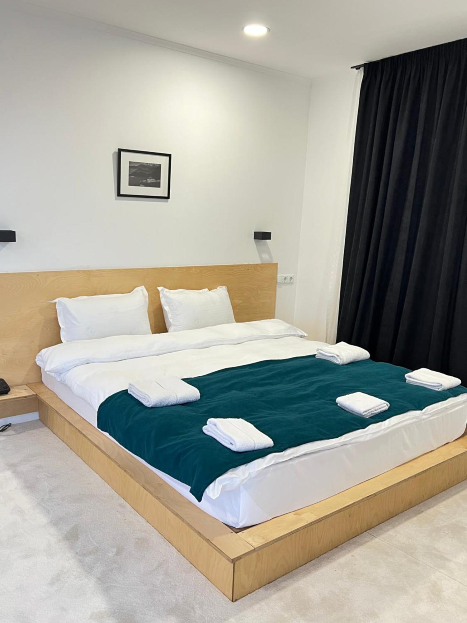 Opera Boutique Hotel ティビリシ エクステリア 写真