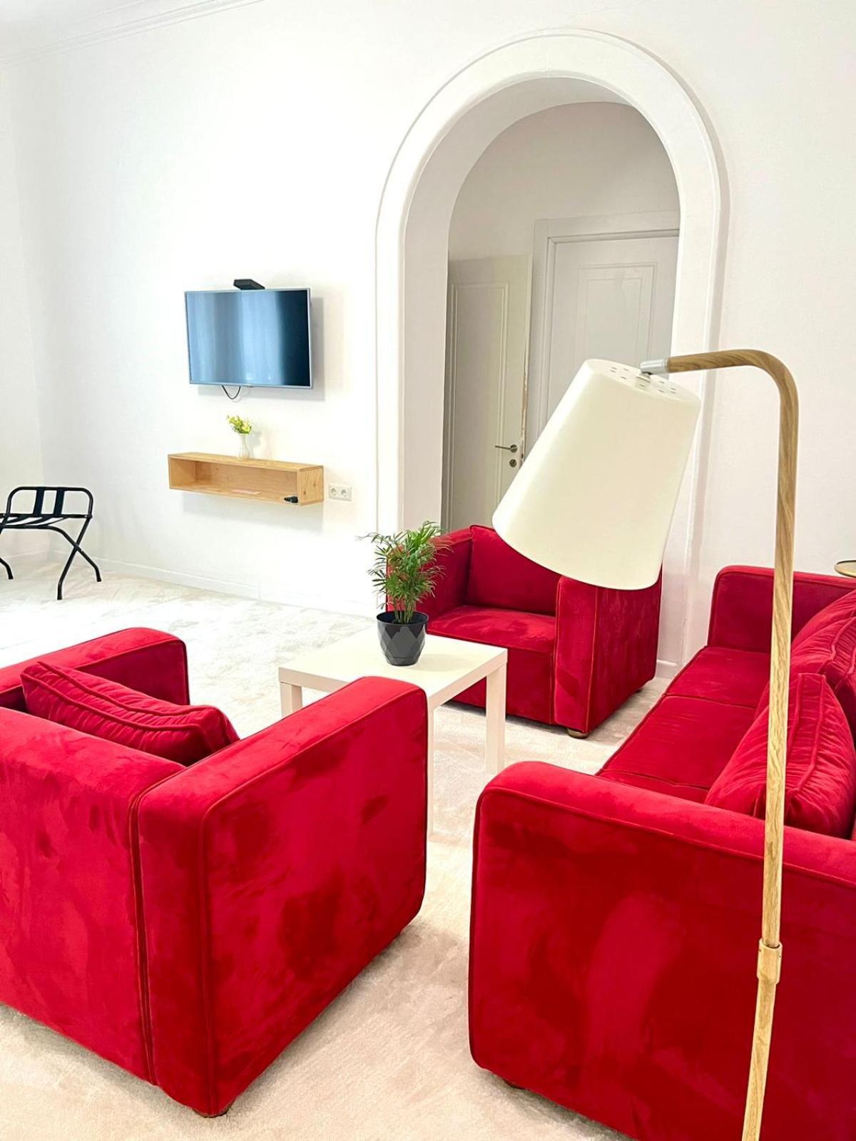 Opera Boutique Hotel ティビリシ エクステリア 写真
