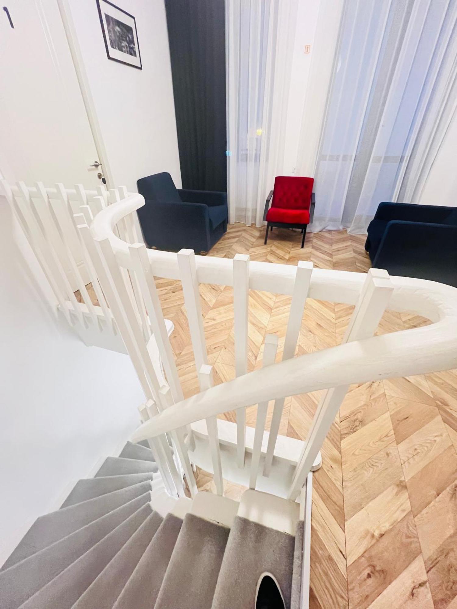 Opera Boutique Hotel ティビリシ エクステリア 写真