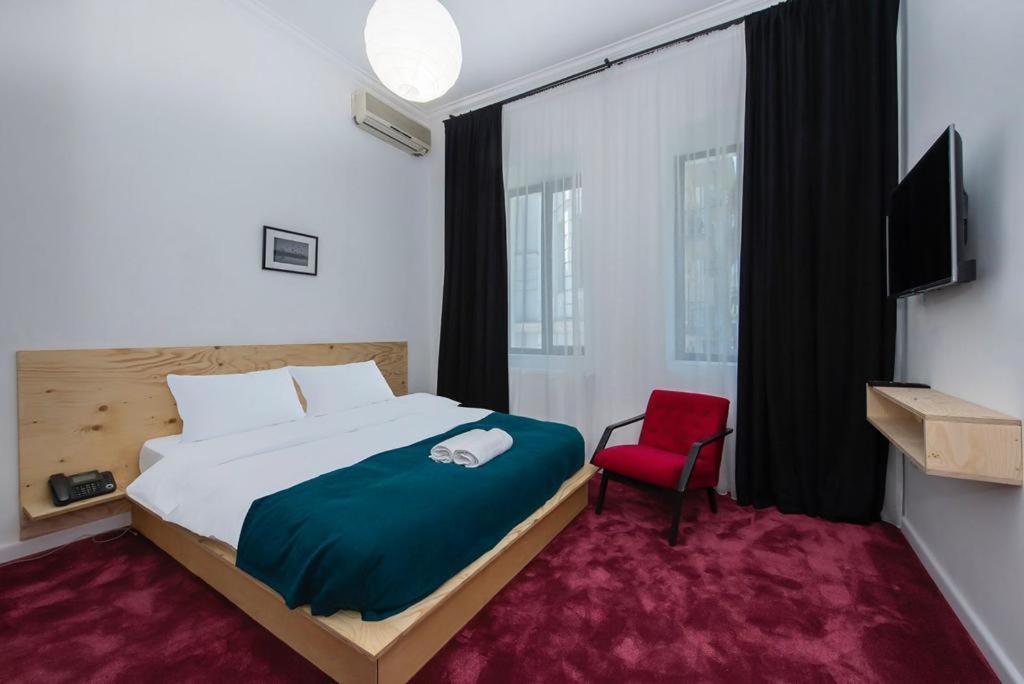 Opera Boutique Hotel ティビリシ エクステリア 写真