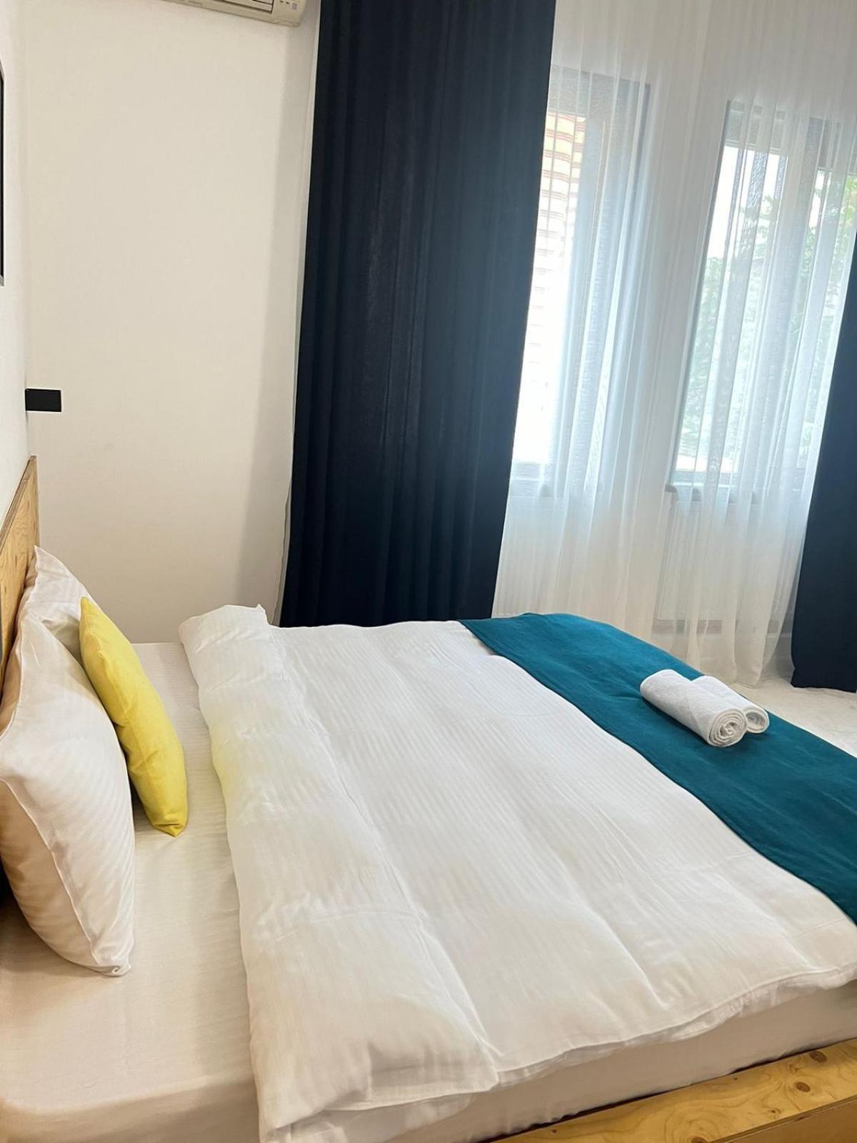 Opera Boutique Hotel ティビリシ エクステリア 写真